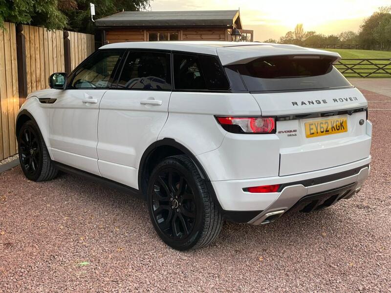 LAND ROVER RANGE ROVER EVOQUE