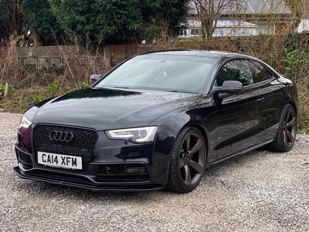 AUDI S5 3.0 TFSI V6 Black Edition 