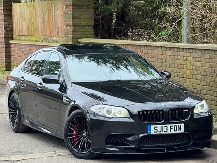 BMW M5 4.4 M5 Saloon