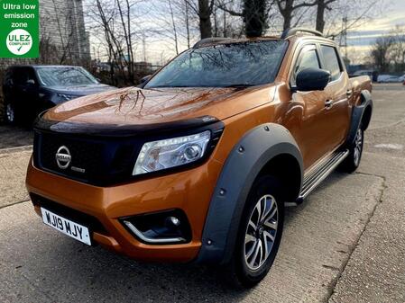 NISSAN NAVARA 2.3 dCi Tekna 