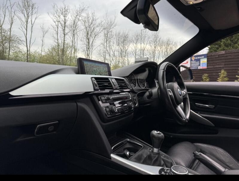 BMW 4 SERIES
