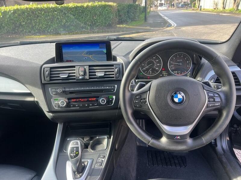 BMW 1 SERIES