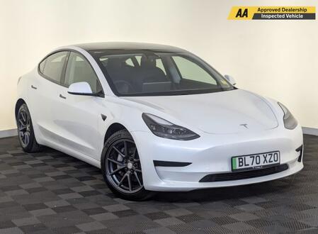 TESLA MODEL 3 Standard Range Plus