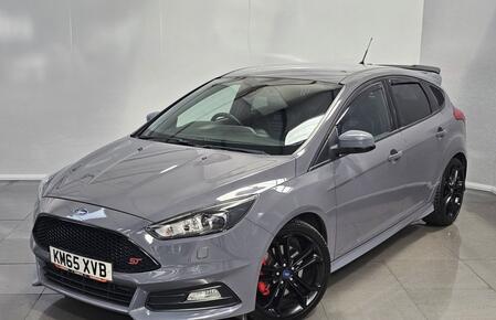 FORD FOCUS 2.0 T EcoBoost ST-3