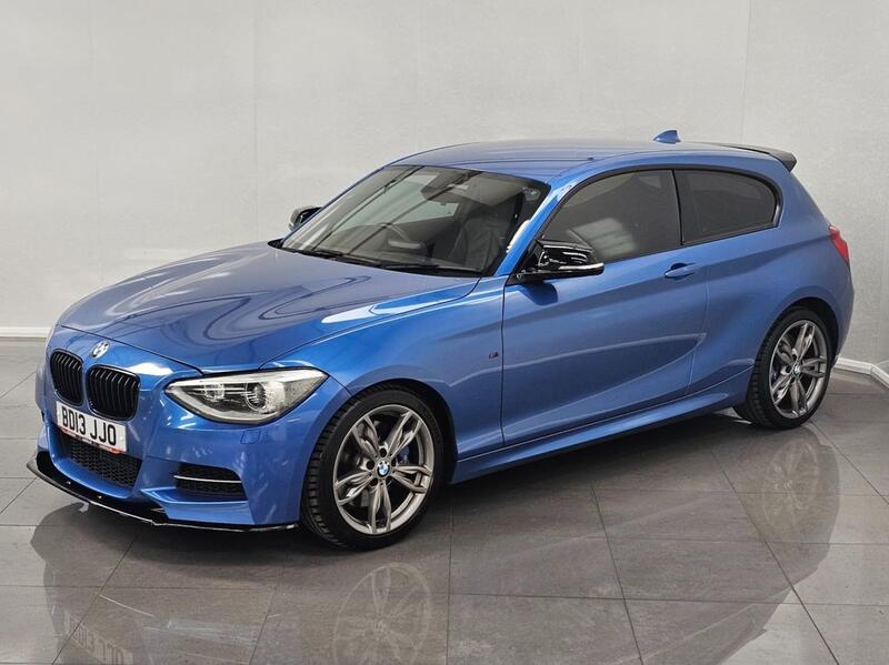 BMW 1 SERIES