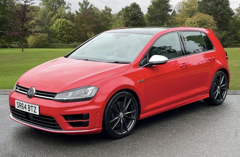VOLKSWAGEN GOLF
