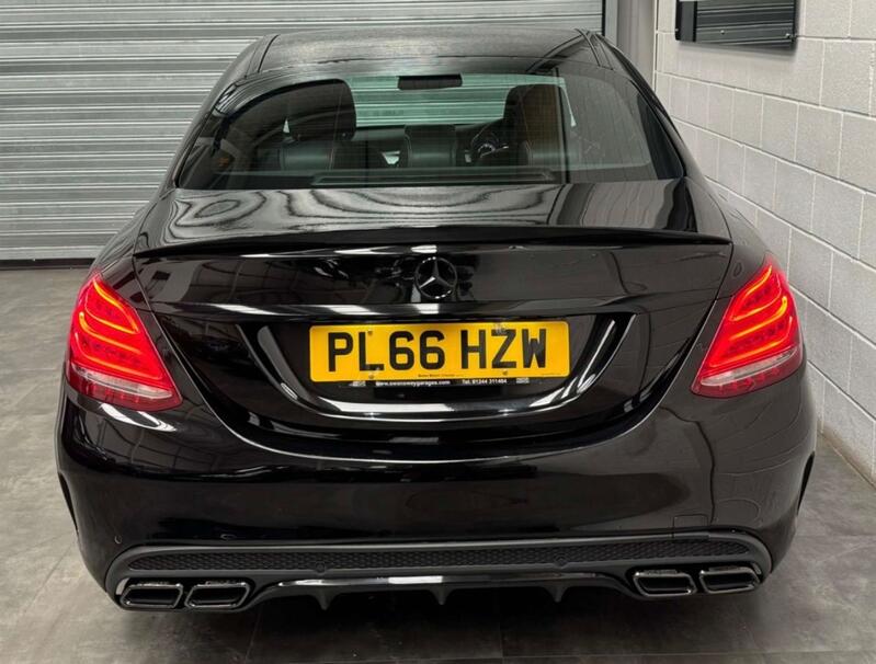 MERCEDES-BENZ C CLASS
