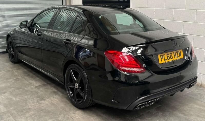 MERCEDES-BENZ C CLASS