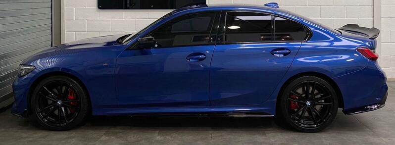 BMW 3 SERIES