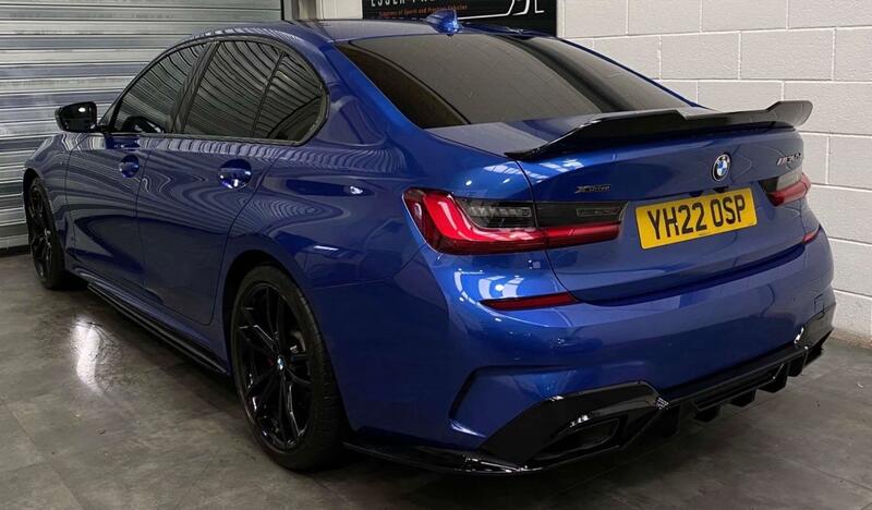 BMW 3 SERIES