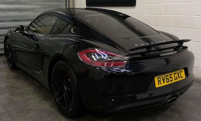 PORSCHE CAYMAN