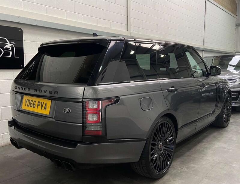 LAND ROVER RANGE ROVER