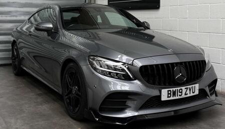MERCEDES-BENZ C CLASS 2.0 C300 AMG Line
