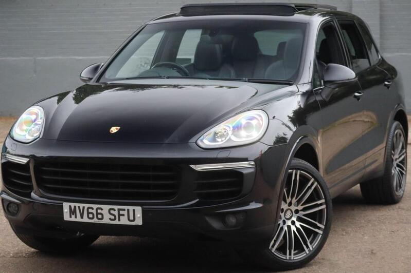 PORSCHE CAYENNE 3.0 TD V6 Platinum Edition